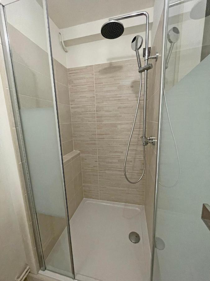 Lovely Suite Nimes Romaine Exterior foto